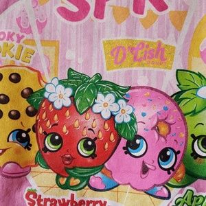 Shopkins tshirt + surprise shopkins ♡